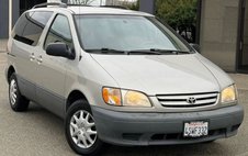 2001 Toyota Sienna LE