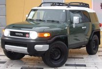 2014 Toyota FJ Cruiser Base
