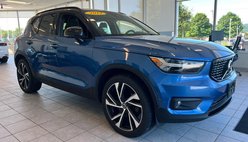 2019 Volvo XC40 T5 R-Design