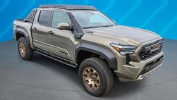 2024 Toyota Tacoma Trailhunter HV
