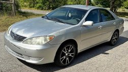 2005 Toyota Camry LE