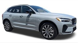 2025 Volvo XC60 B5 Core Dark Theme