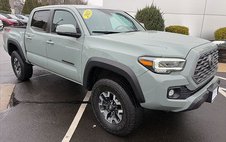 2023 Toyota Tacoma TRD Off-Road