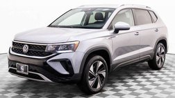2024 Volkswagen Taos SE 4Motion