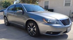 2013 Chrysler 200 Touring