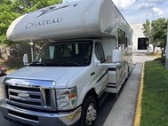 2015 Ford E-Series E-350 SD