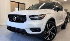 2021 Volvo XC40 T4 R-Design