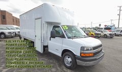 2015 Chevrolet Express Cutaway 4500 Series DRW