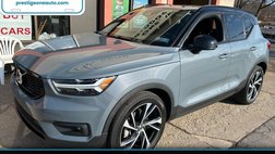 2021 Volvo XC40 T5 R-Design