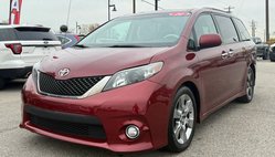 2014 Toyota Sienna SE 8-Passenger