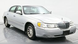 2002 Lincoln Town Car Signature