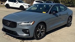 2023 Volvo S60 B5 Plus Dark Theme