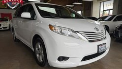 2015 Toyota Sienna LE