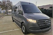 2021 Mercedes-Benz Sprinter 2500