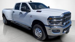 2026 Ram Ram Pickup 3500 Tradesman