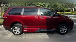 2014 Toyota Sienna LE