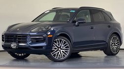 2025 Porsche Cayenne Base