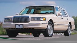 1997 Lincoln Town Car Signature