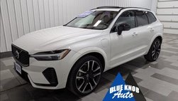 2023 Volvo XC60 Recharge T8 Ultimate Dark Theme