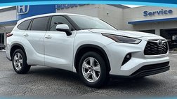 2022 Toyota Highlander LE
