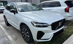 2024 Volvo XC60 B5 Core Dark Theme