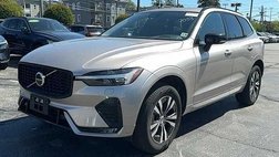 2024 Volvo XC60 B5 Core Dark Theme