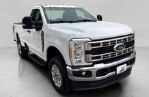2023 Ford Super Duty F-350 XLT