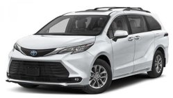 2025 Toyota Sienna XLE 7-Passenger