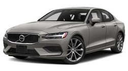 2020 Volvo S60 T6 Momentum