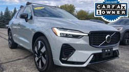2025 Volvo XC60 T8 Plus Dark Theme