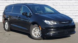 2025 Chrysler Voyager LX