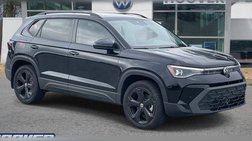 2025 Volkswagen Taos SE Black 4Motion