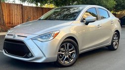 2020 Toyota Yaris XLE