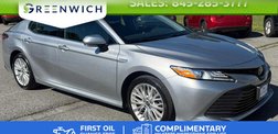 2020 Toyota Camry Hybrid XLE