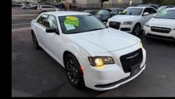 2018 Chrysler 300 Touring