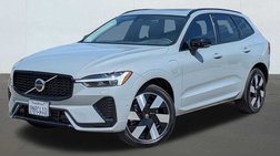 2025 Volvo XC60 T8 Plus Dark Theme