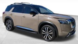 2023 Nissan Pathfinder Platinum