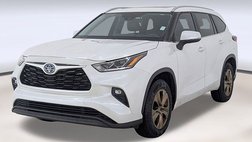 2023 Toyota Highlander Hybrid Bronze Edition