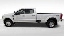 2025 Ford F-450 Super Duty Platinum