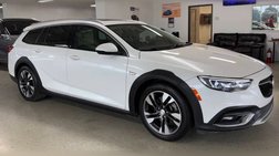 2018 Buick Regal TourX Essence