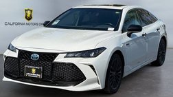 2020 Toyota Avalon Hybrid XSE