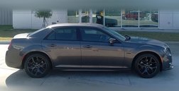 2023 Chrysler 300 Touring L