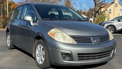 2009 Nissan Versa 1.8 S