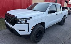 2022 Nissan Frontier S