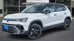 2025 Volkswagen Taos SE Black 4Motion