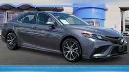 2022 Toyota Camry Hybrid SE