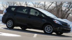 2013 Toyota Prius v Two