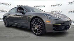 2023 Porsche Panamera Platinum Edition