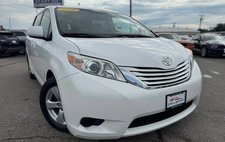 2016 Toyota Sienna LE