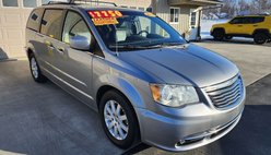 2014 Chrysler Town and Country Touring